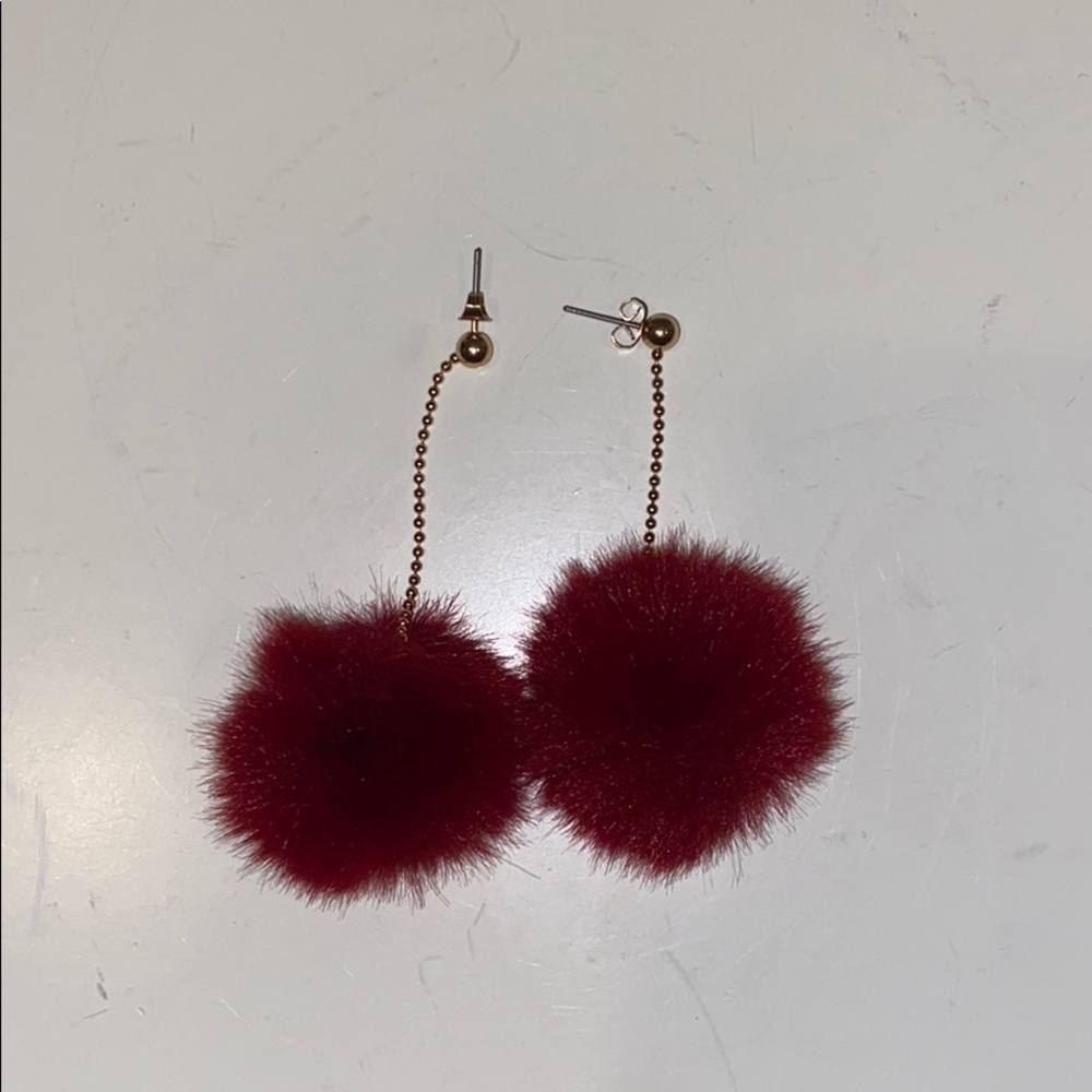 Zara pom pom earrings!